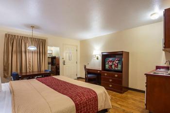 Superior King Room - Disability Access/Roll In Shower - Non-Smoking